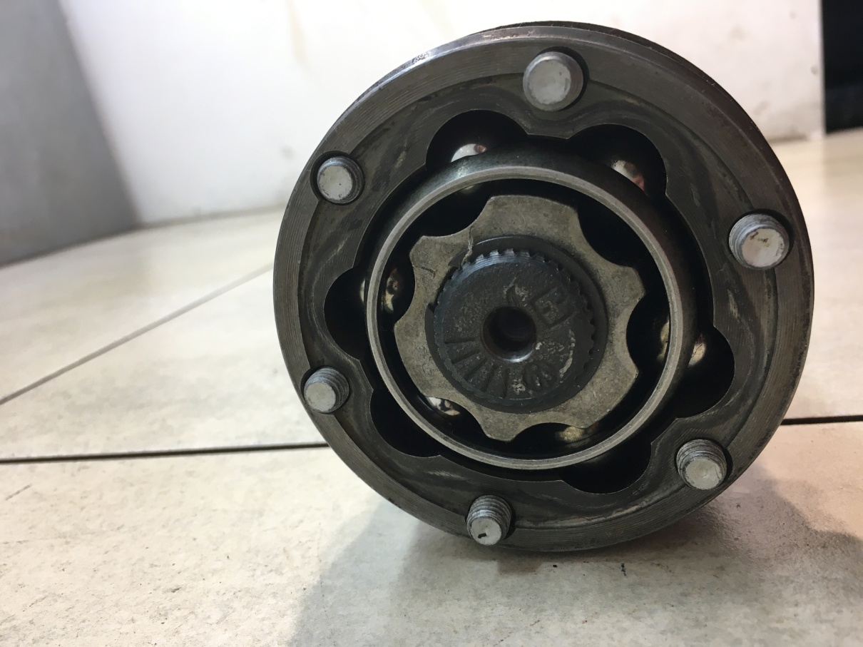 semi-axis right long VW GOLF V 1.4 FSI 1K0407272BE