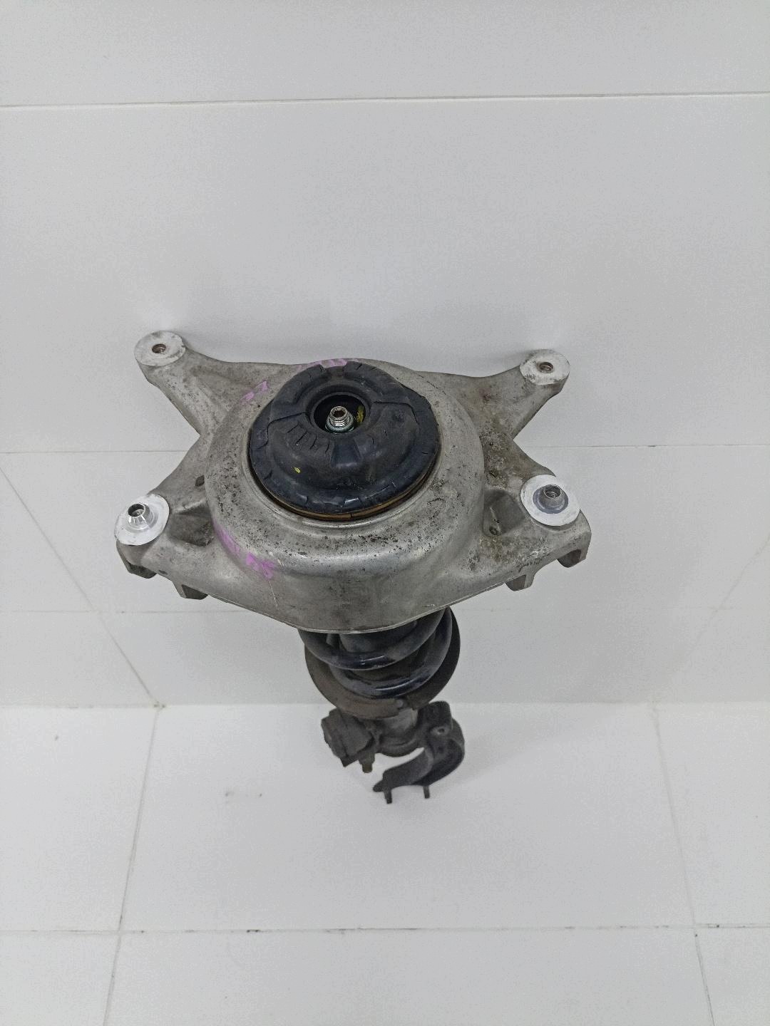 steering rod McPhersona aktywna front left side Audi A5 8T 2010 8F0413029