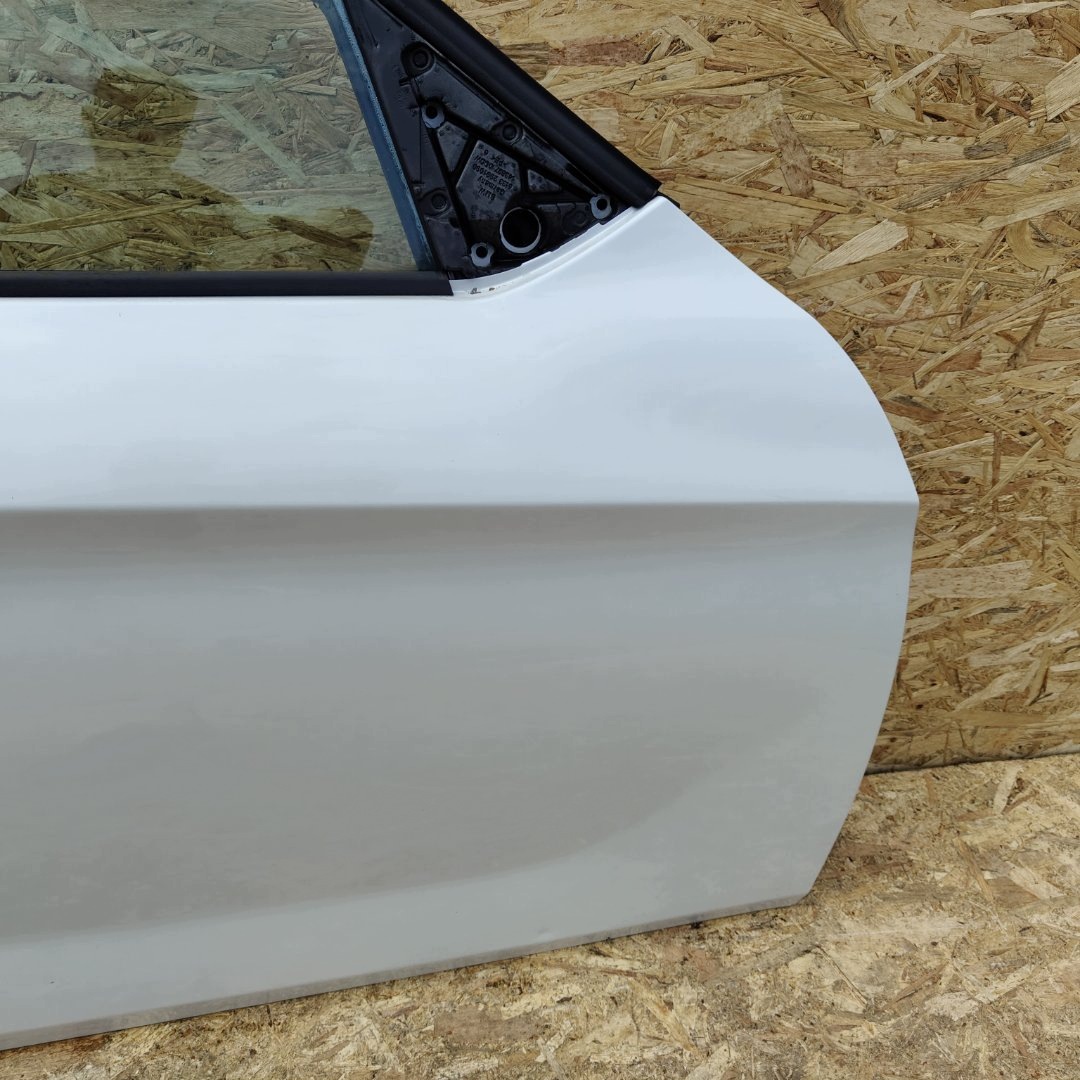 door front right BMW X1 E84 complete BIALA PERLA A96 09-15