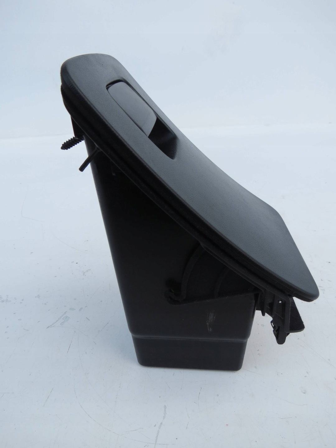 passenger compartment plato consoles left VOLVO S90 2.0 V90 XC90 31366376