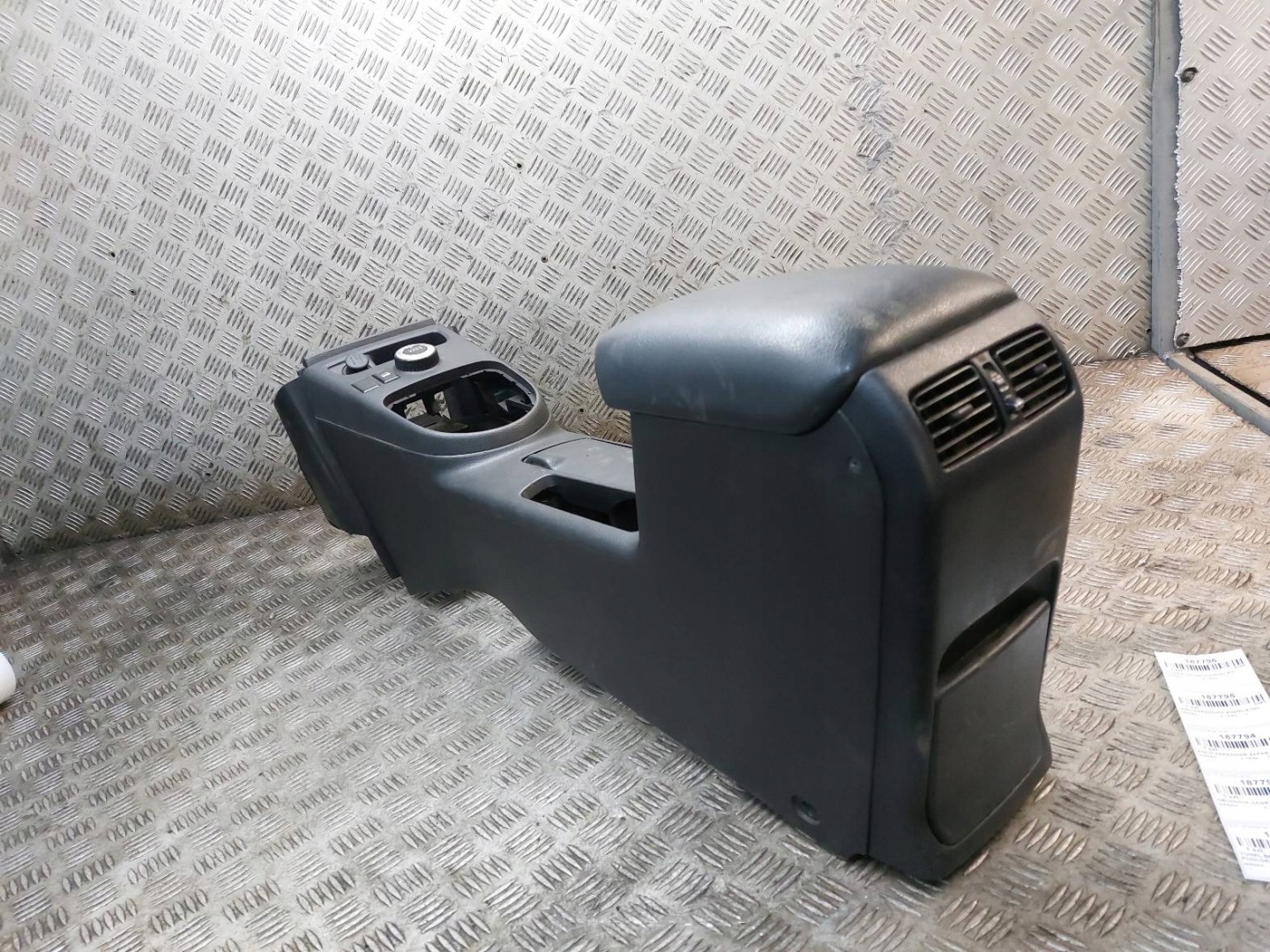 TUNEL central armrest NISSAN X-TRAIL II T31 switch transmission