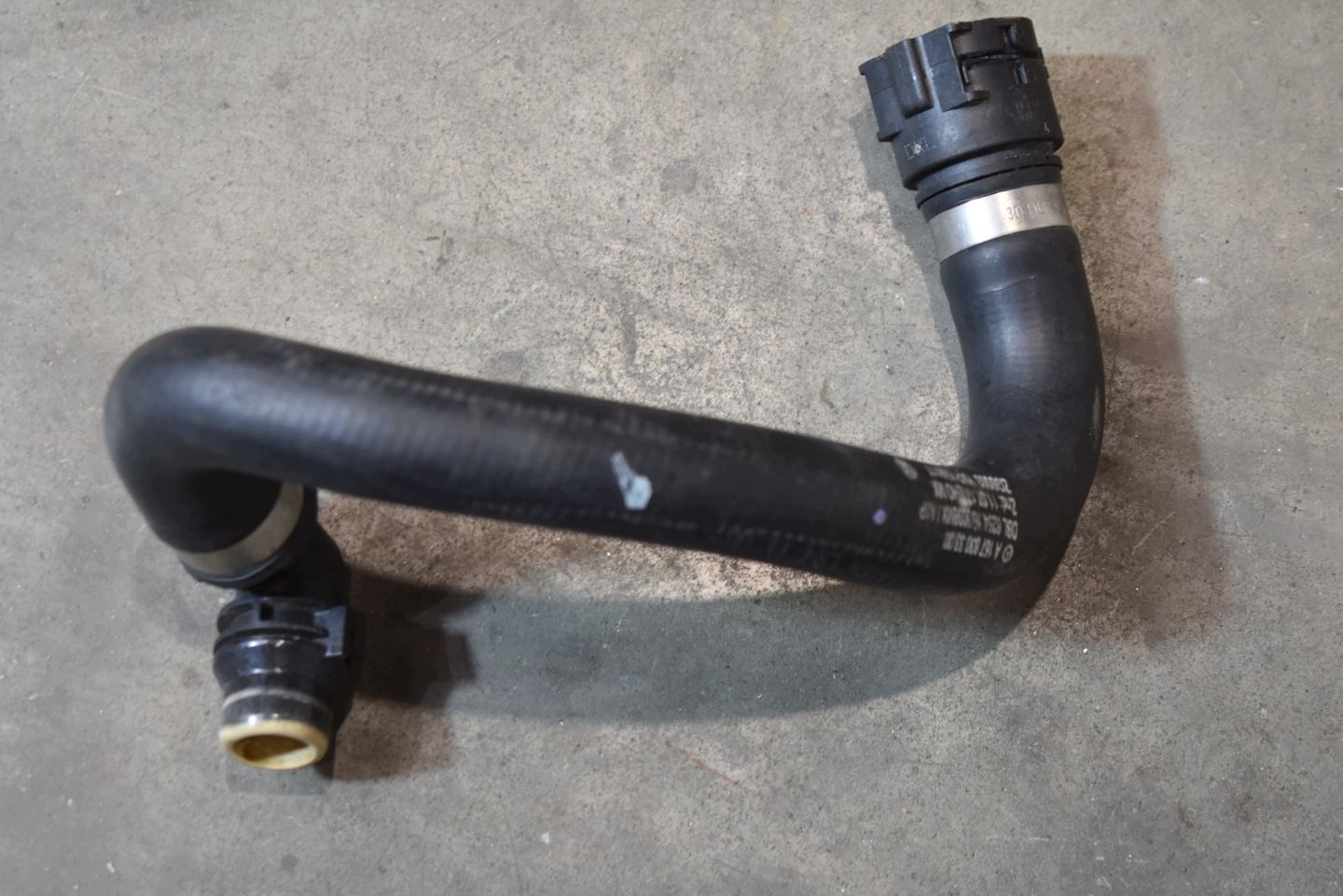 IDEALNY prijenos crijevo vode MERCEDES W167 X167 1