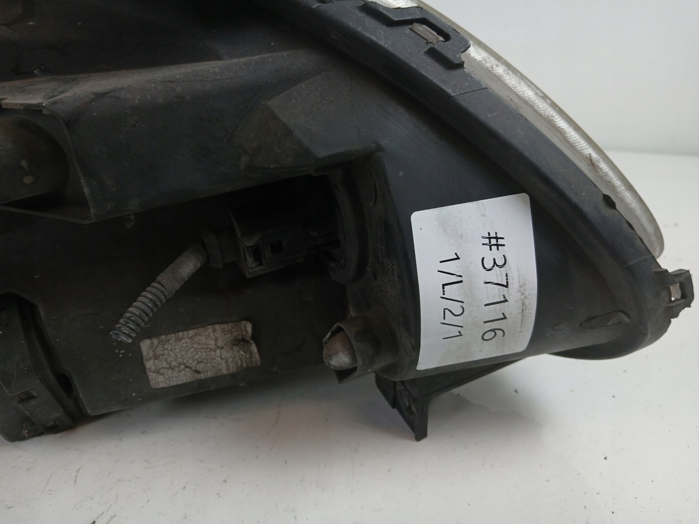 VW FOX Feux phare Gauche Avant