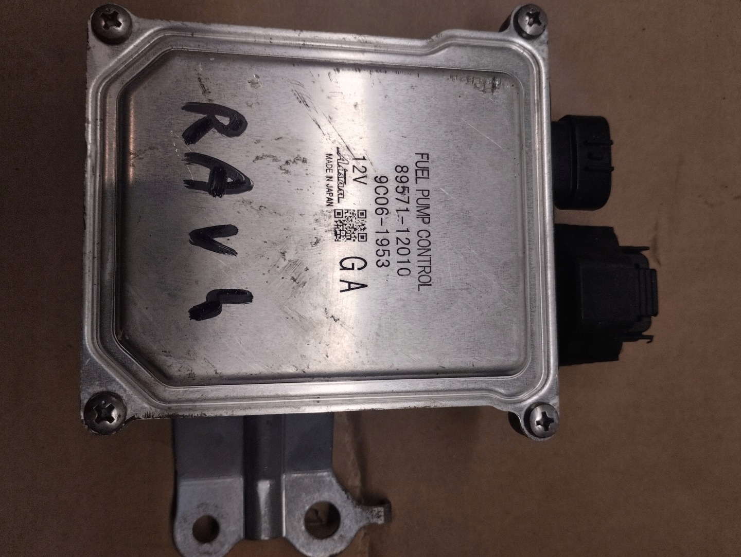 TOYOTA RAV4 V 19- module control unit 89571-12010