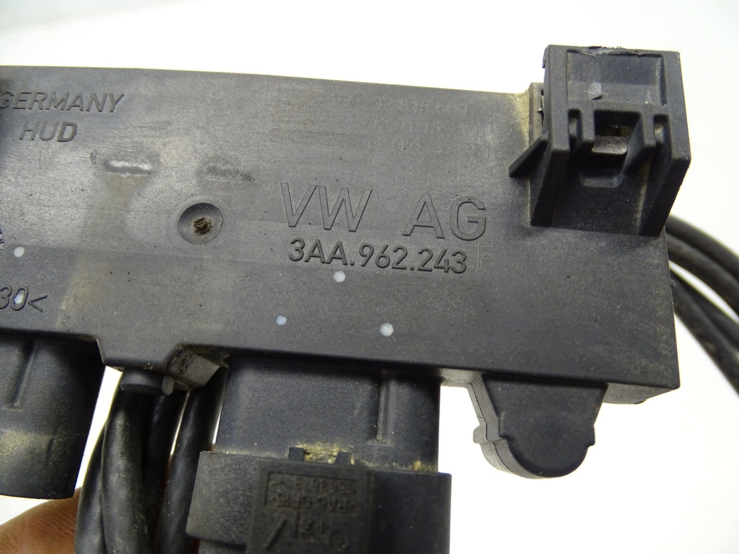 control unit ELEKTRONICZNY module bonnet AUDI A8 D4 3AA962243