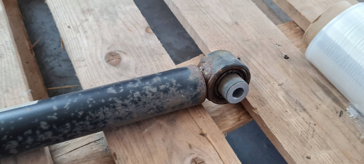A6 C8 4K shock absorber left right rear part rear 2.0 TDI 4K0513035AE