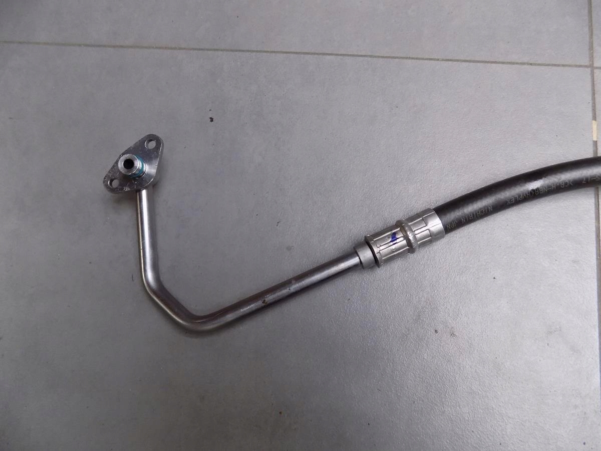 VW TRANSPORTER T6 oil line