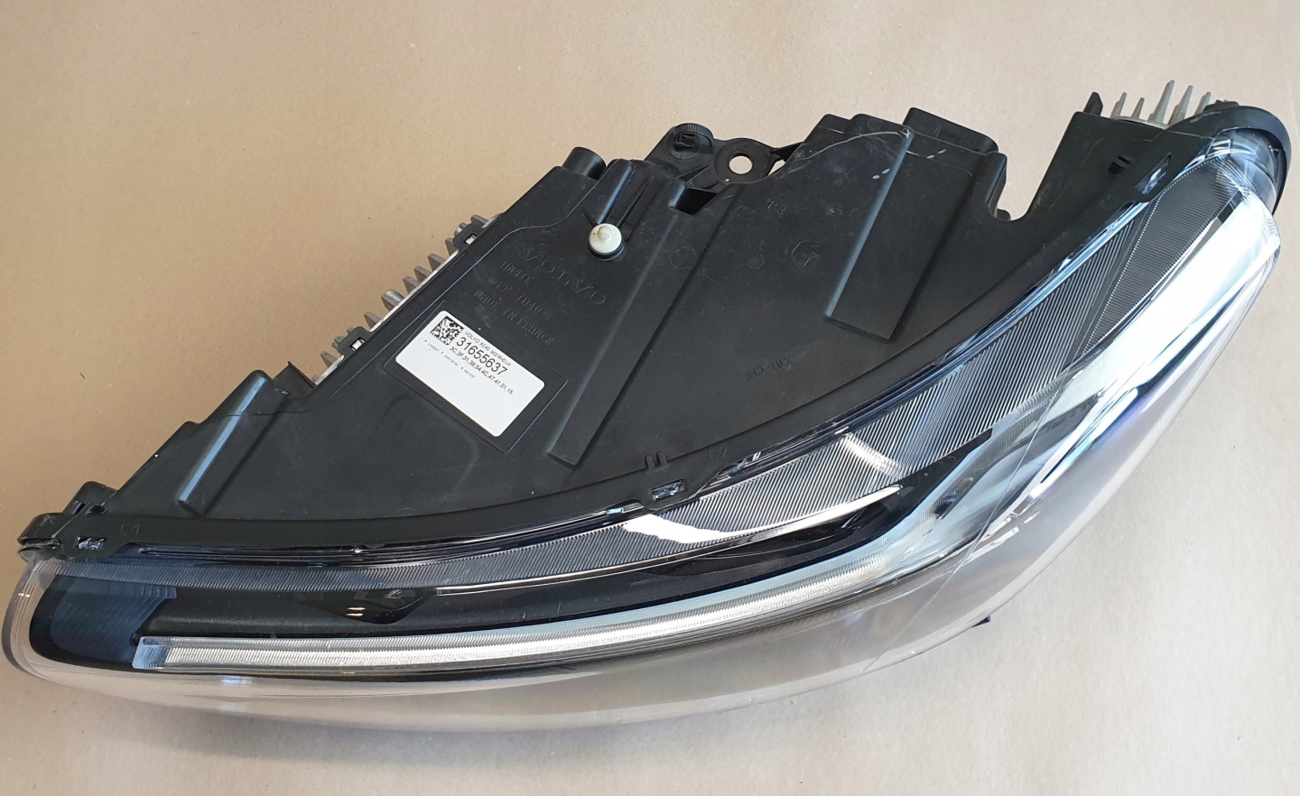 light left front FULL LED VOLVO XC40 OE UK