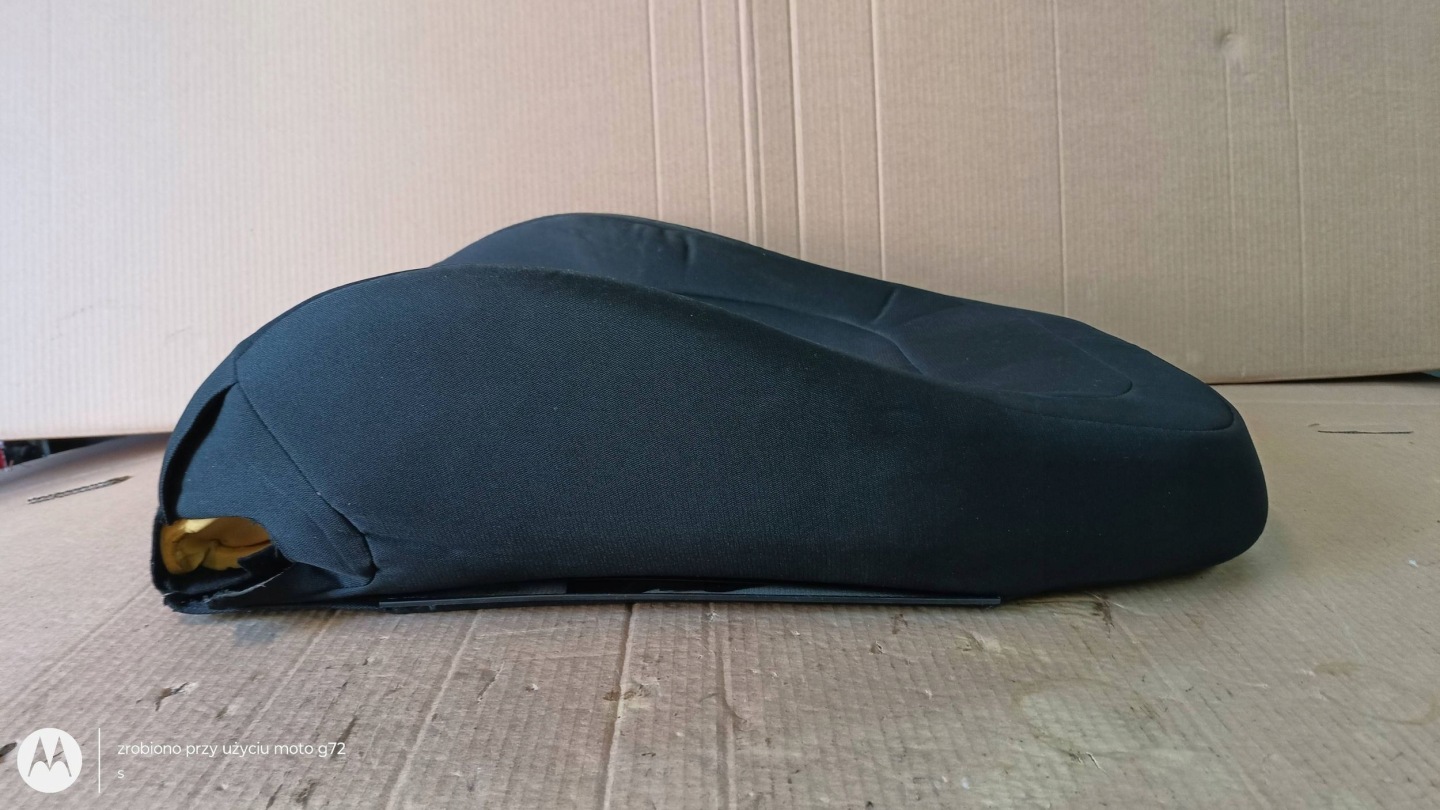 KIA CEED seat right driver´s OPARCIE 2013R