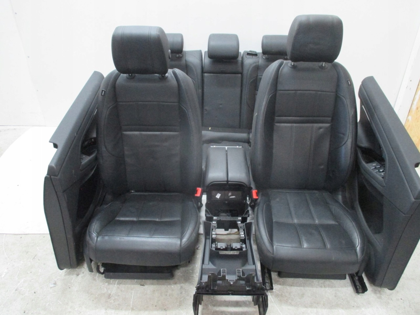 upholstery leather seats Range Rover Evoque II 19R leather