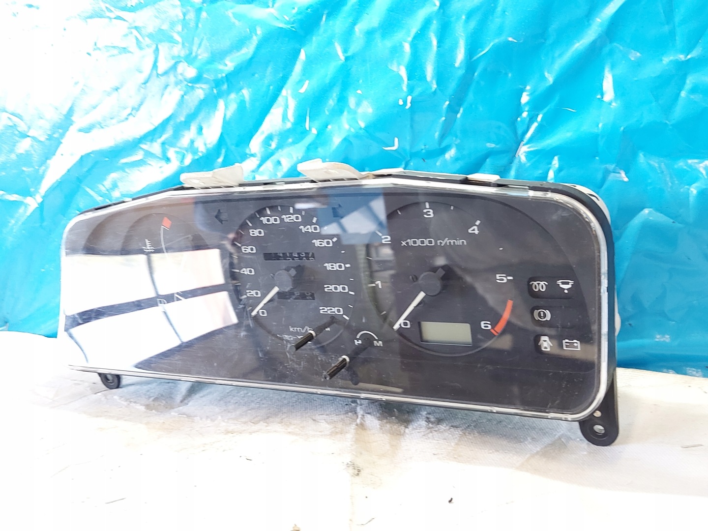 dials clock NISSAN PRIMERA P10 2.0 D 2481072J03
