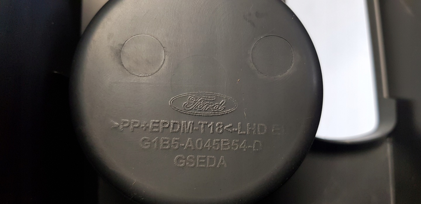 FORD KA plus + TUNEL central armrest