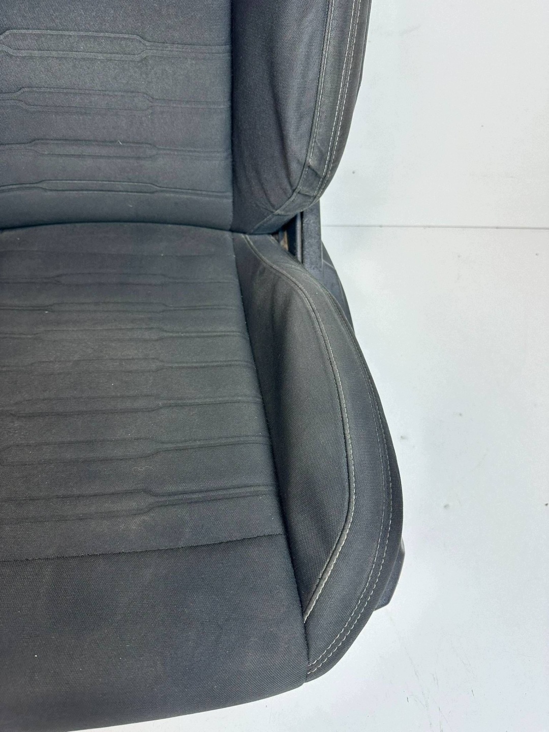 Ford Mustang VI seat driver´s left front Europa