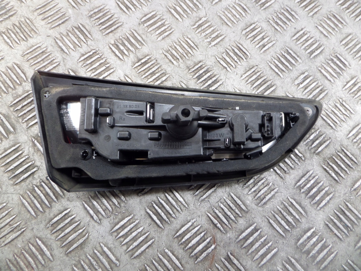 OPEL ASTRA K light right rear to the bonnet 13401523