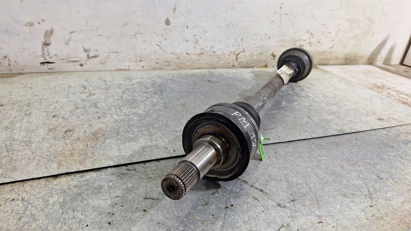 semi-axis left right rear part A2053507001 MERCEDES W205 2.2CDI