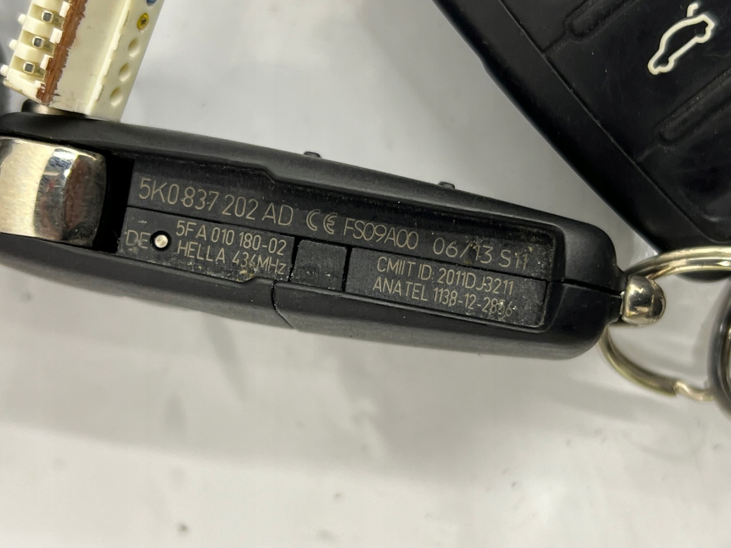 VW CADDY III 10-15 LIFT 1.6TDI CAY running board STARTOWY key computer