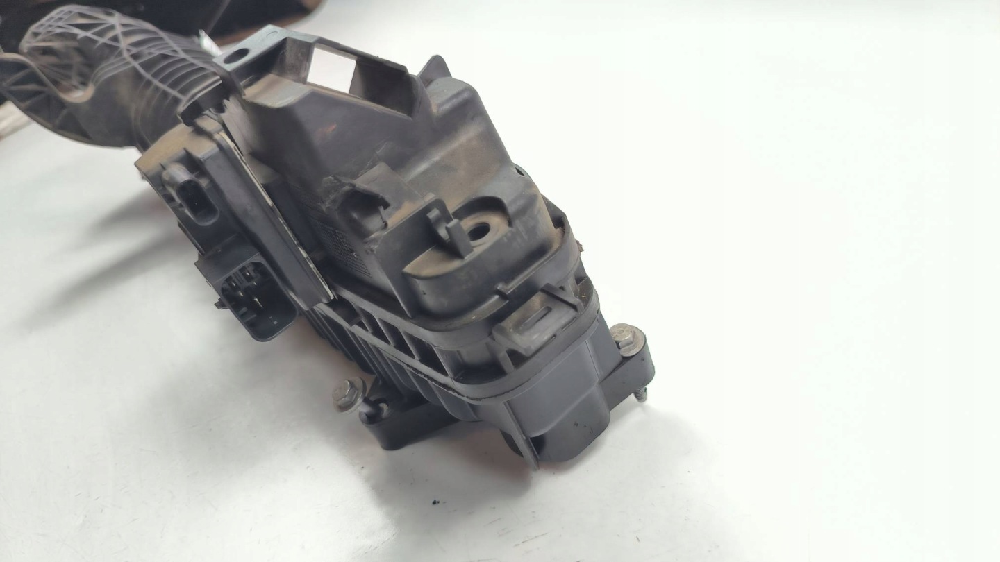intake manifold 7811909 3.0 D BMW X6 F16
