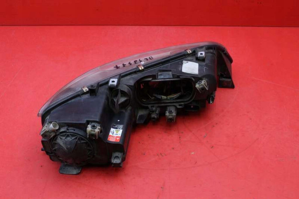 REFLEKTOR left light front XENON EU F014003906 MAZDA 6 1 and GG 02-05