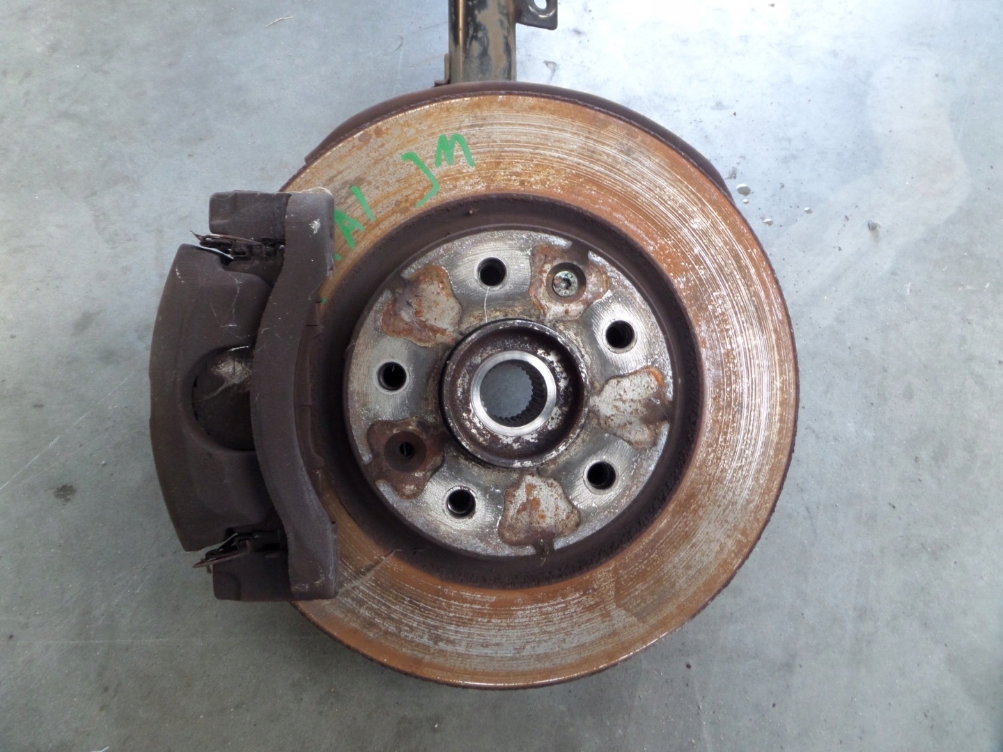 QASHQAI II J11 McPherson swing left 543034EA3A