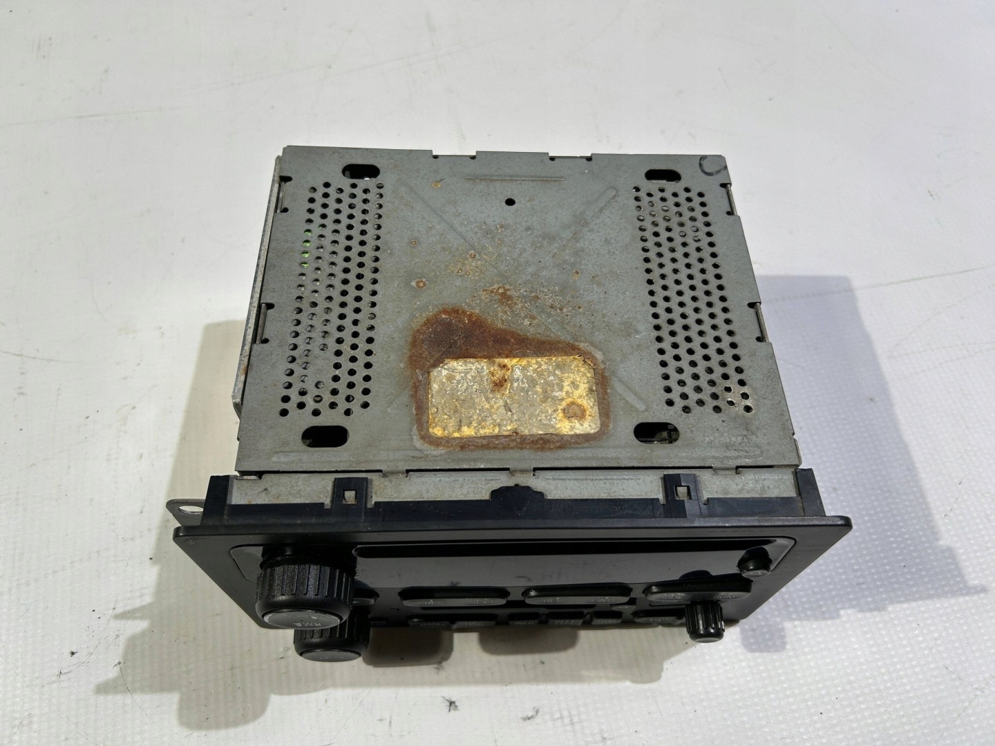 Radio odbiornik control unit module radia changer Hummer H2 2003