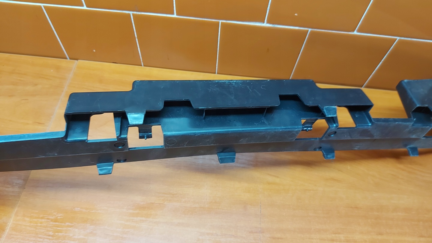 bumper bracket central rear part rear VOLVO XC60 and 08-13