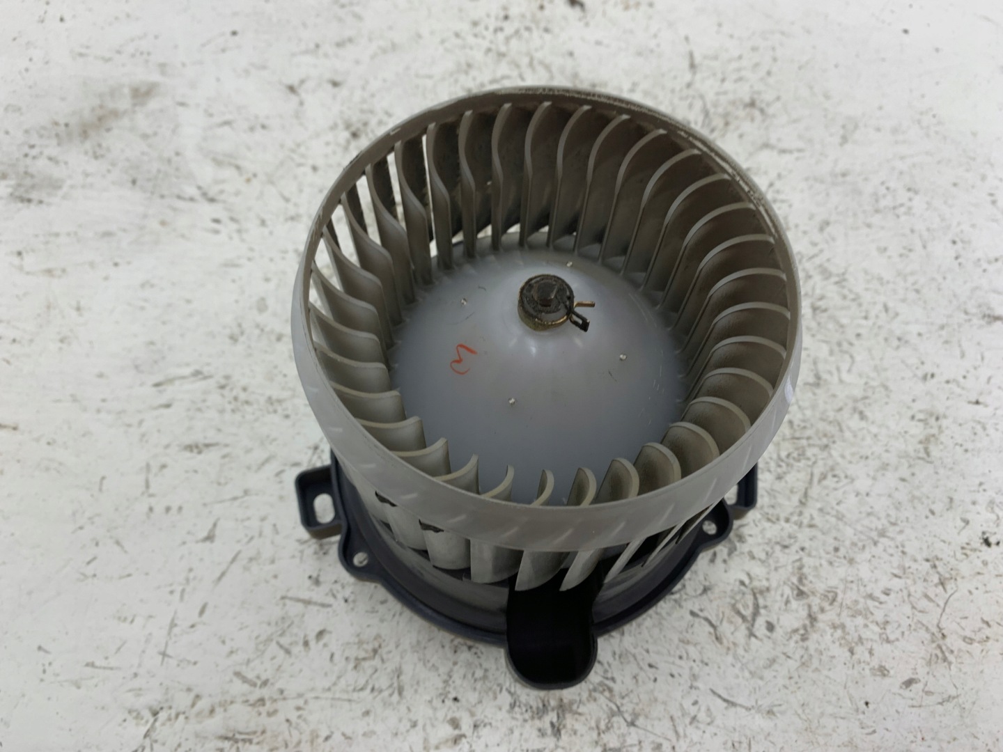 MITSUBISHI COLT VI heating air conditioning devices MF016070-0701