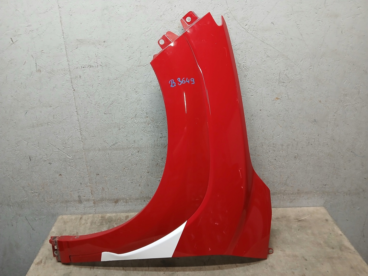 fender front left HYUNDAI KONA