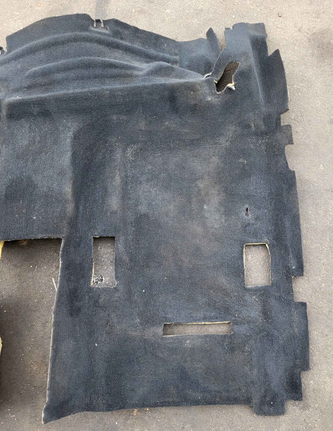 Matte Teppich AUTOTEPPICHE BODEN hinten heck MERCEDES ML W164 schwarzer OE EU