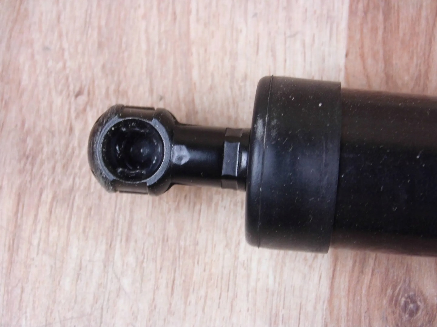 Mazda CX5 II KF 2018+ damper electrical telescope bonnet rear part left