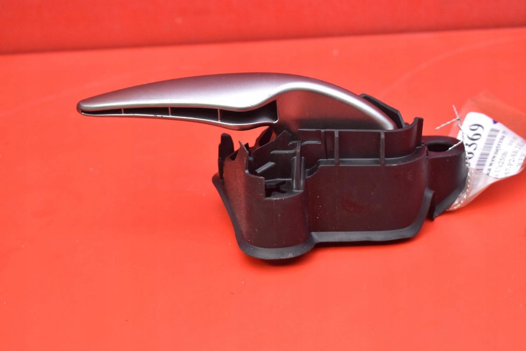 handle inner right front CHROM 69273-50030 LEXUS UX 250H 18-22
