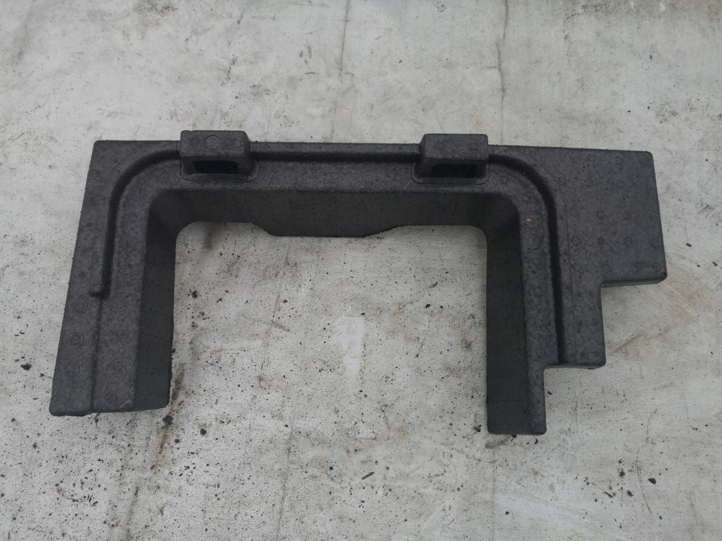 polystirene boot floor well KUGA MK2 CJ54-R13W054-AB