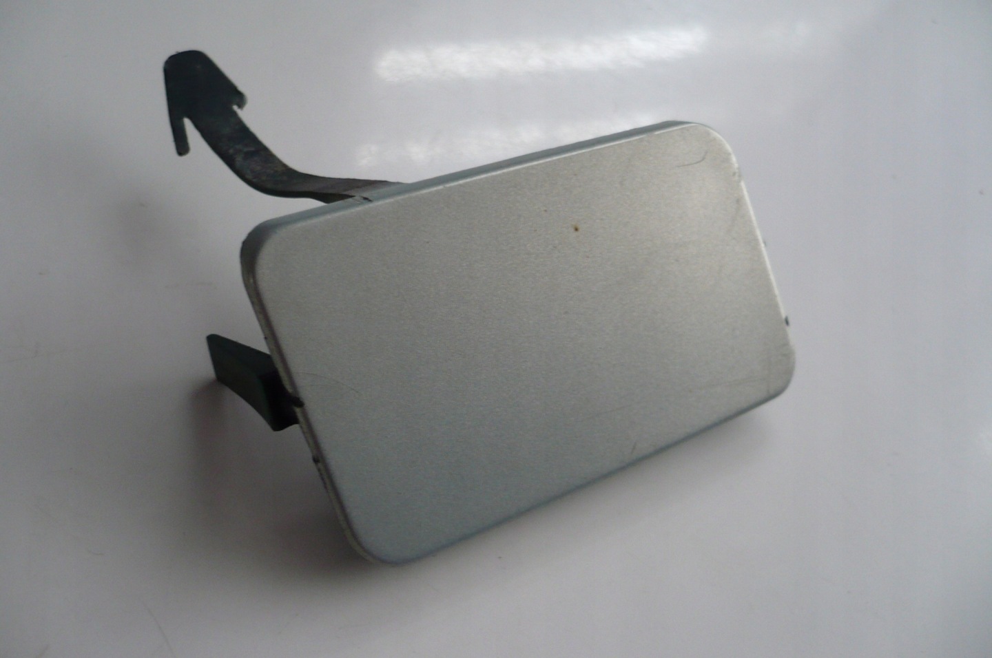 RENAULT THALIA LIFT towing hook cap bumper rear part