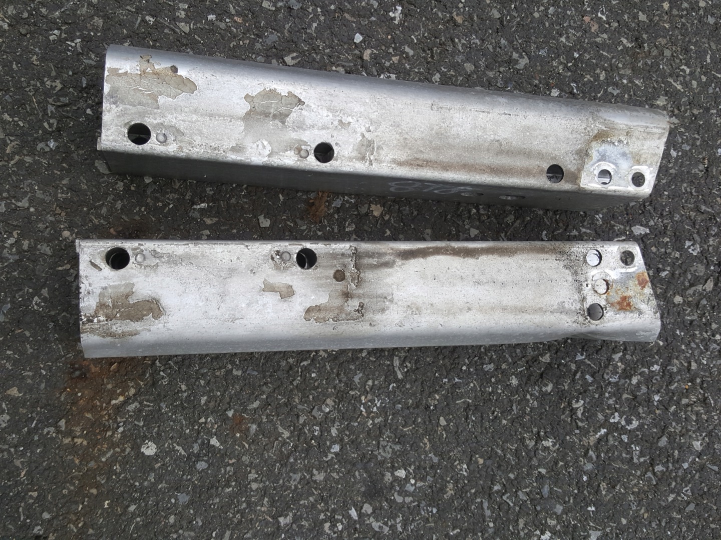 beam tip rear right left AUDI A4 A5 B8 8K OE