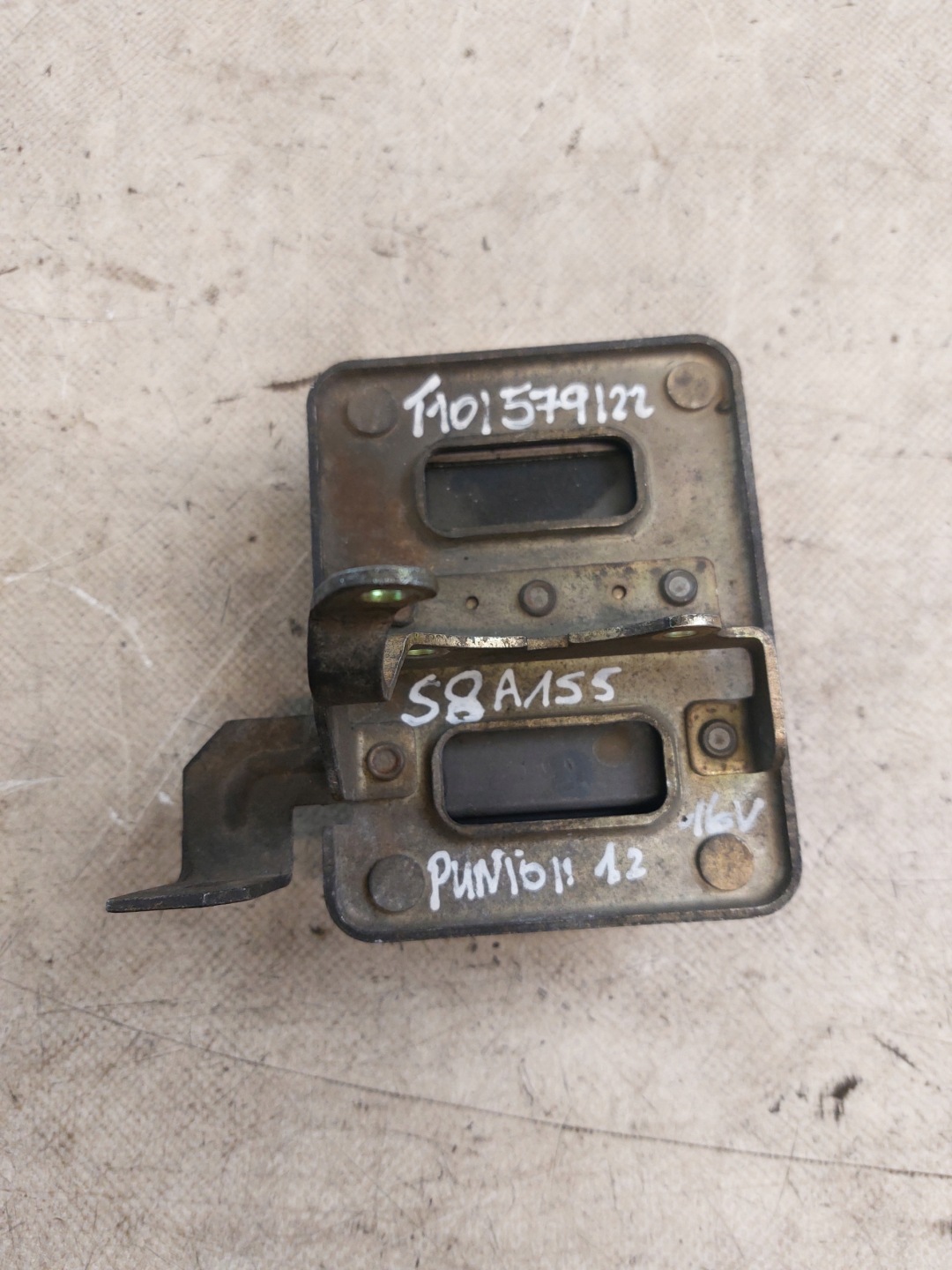 computer control unit of the engine FIAT PUNTO II 1.2 16V
