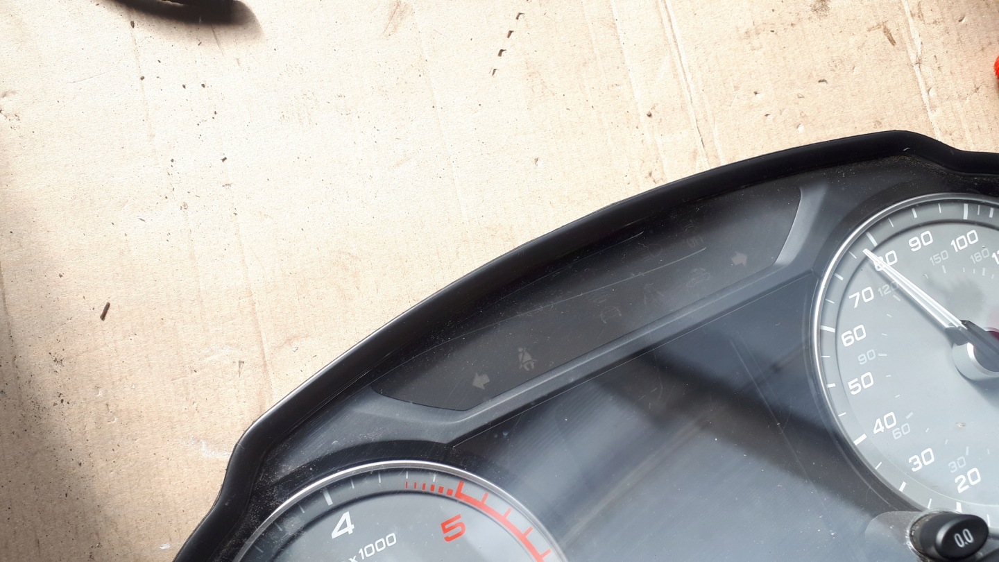 SQ5 8R Q5 dials clock 3.0 TDI DIESEL 8R0920950T