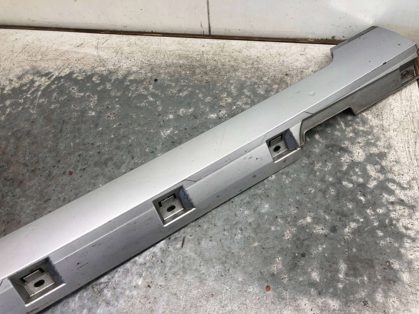 moulding threshold left LA7W VW PASSAT B8 KOMBI 3G0853857F