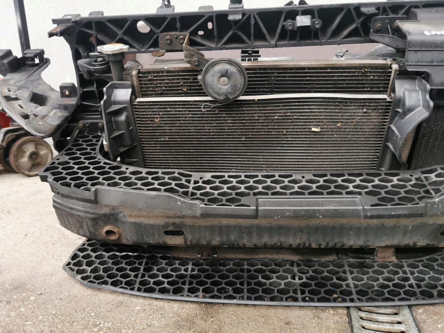 support panel for radiators complete KIA SPORTAGE III 1.7 CRDi