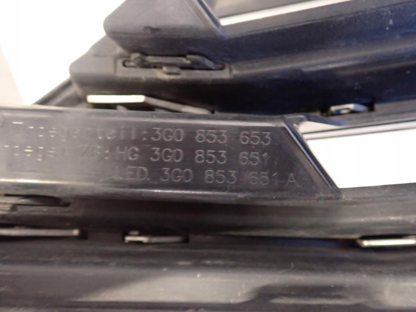 Grill VW PASSAT B8 2014- 3G0853653
