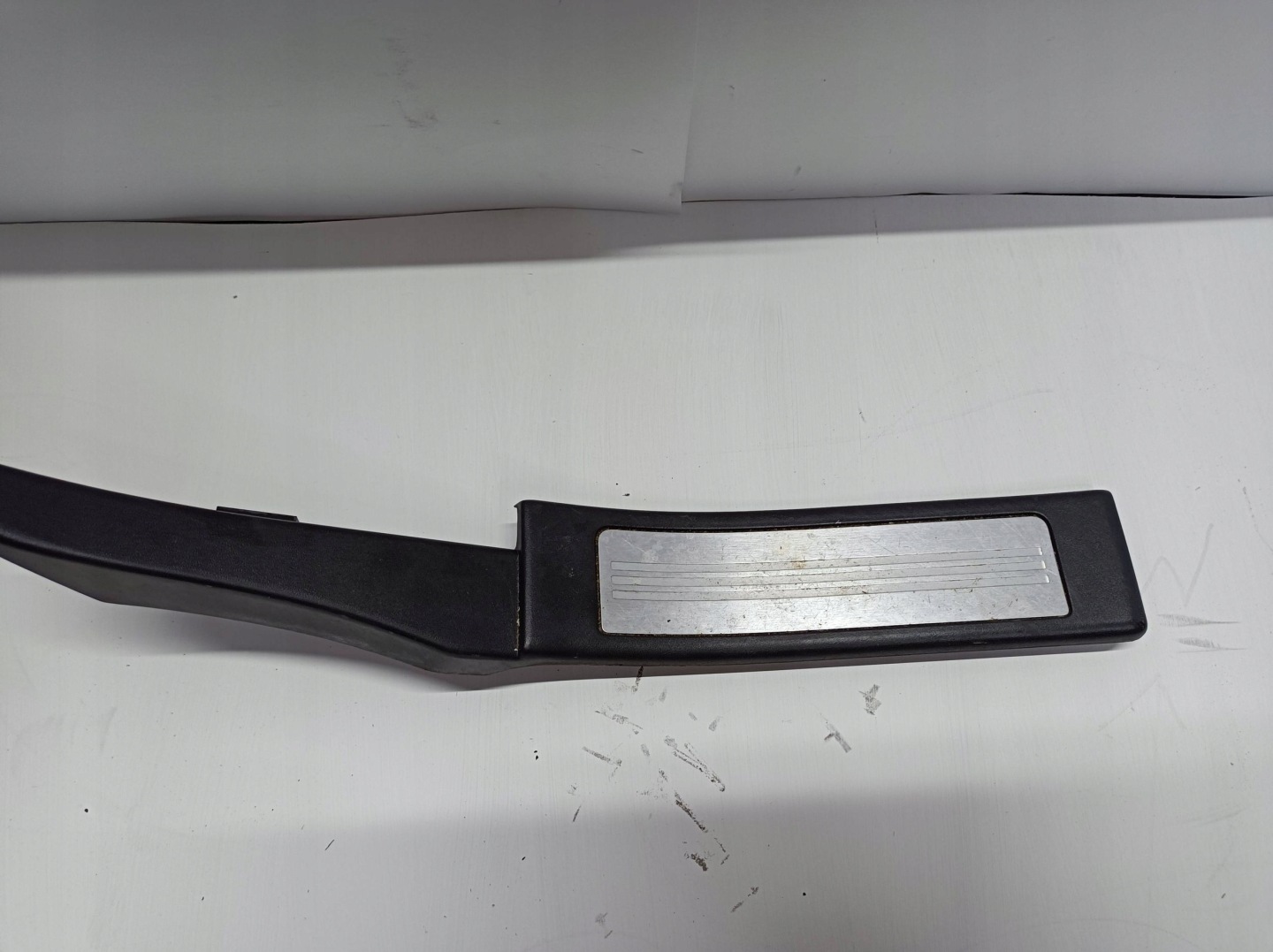 cap threshold rear left Jaguar XF X250 07-15 8X23F13245A