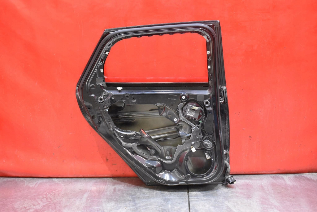 FORD ECOSPORT door rear part rear. right complete