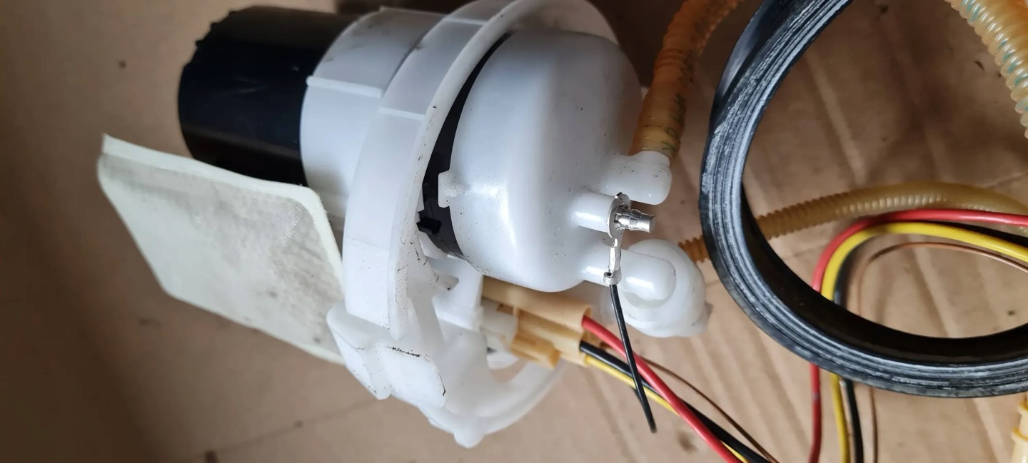 SQ5 Q5 80A PUMPA GORIVA W REZERVOARA 3.0 TFSI 80A919087