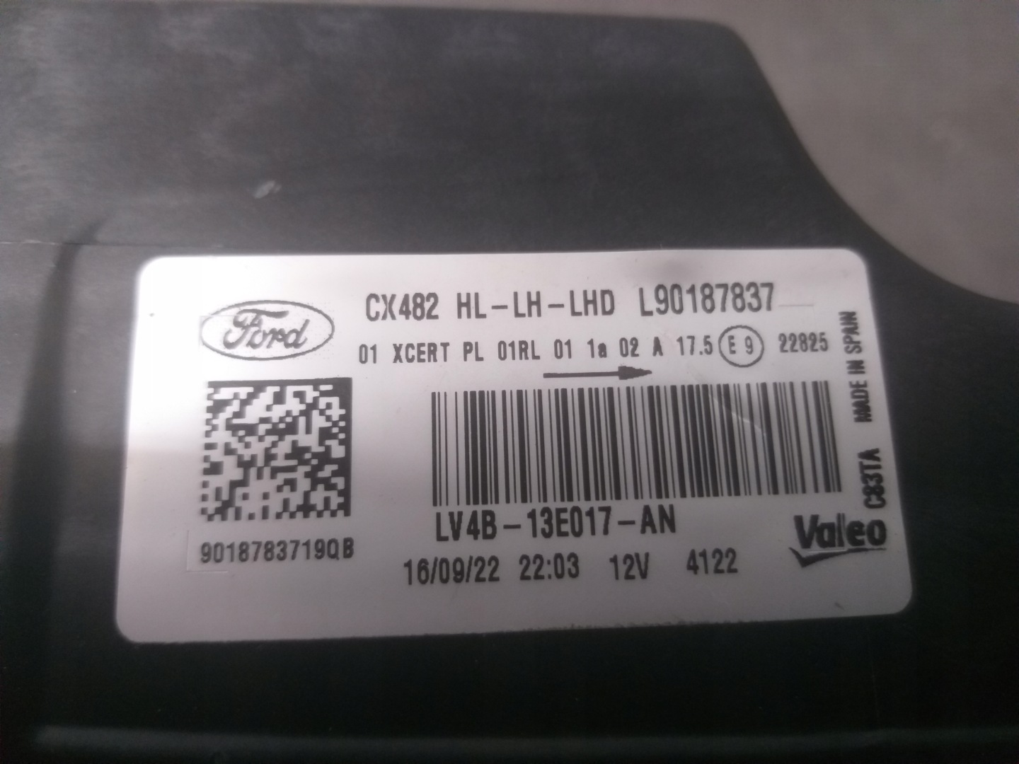 LIGHT FRONT LEFT FORD KUGA MK3 FULL LED LV4B-13E017-AN
