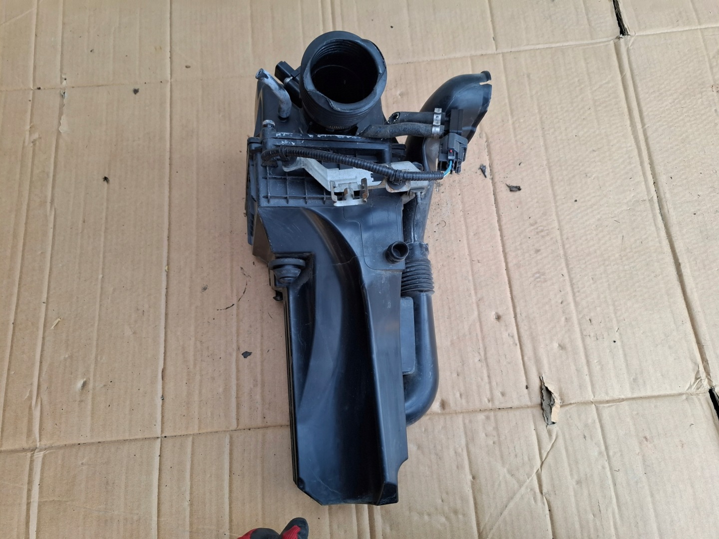 Gehäuse filter luft FORD FIESTA MK7 AV21-9600-AA 1.4 TDCI