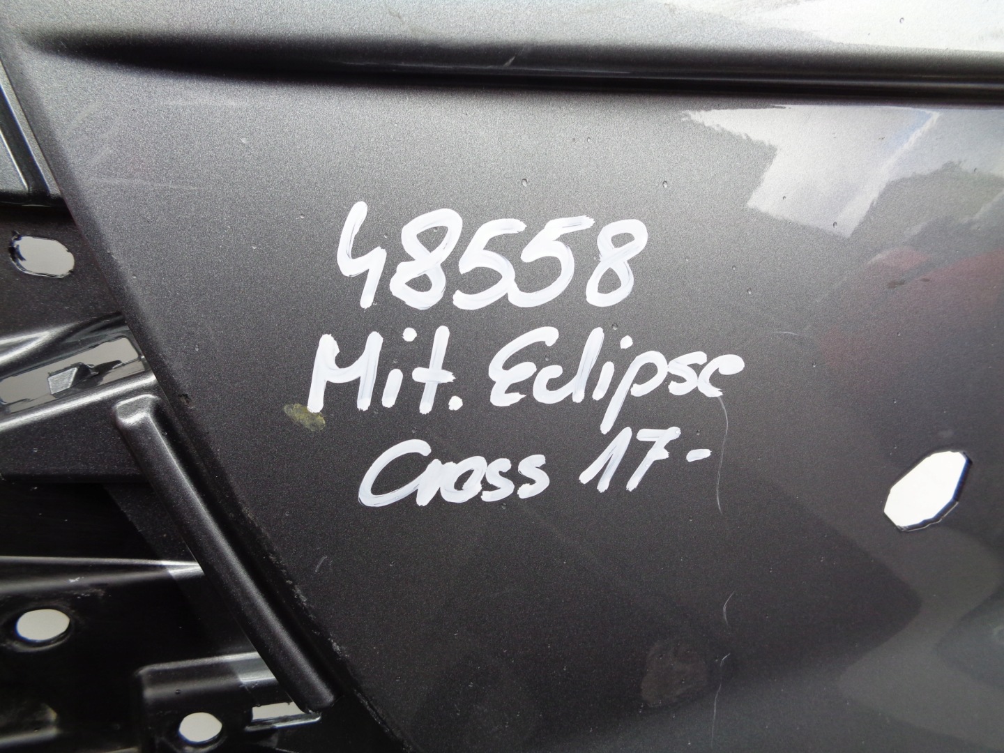 Frontstoßstange MITSUBISHI ECLIPSE CROSS 17- NR 48558