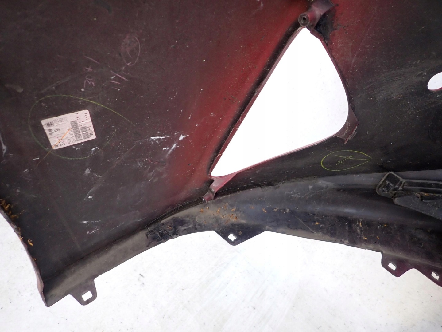 TOYOTA PRIUS IV 15- bumper front front PDC