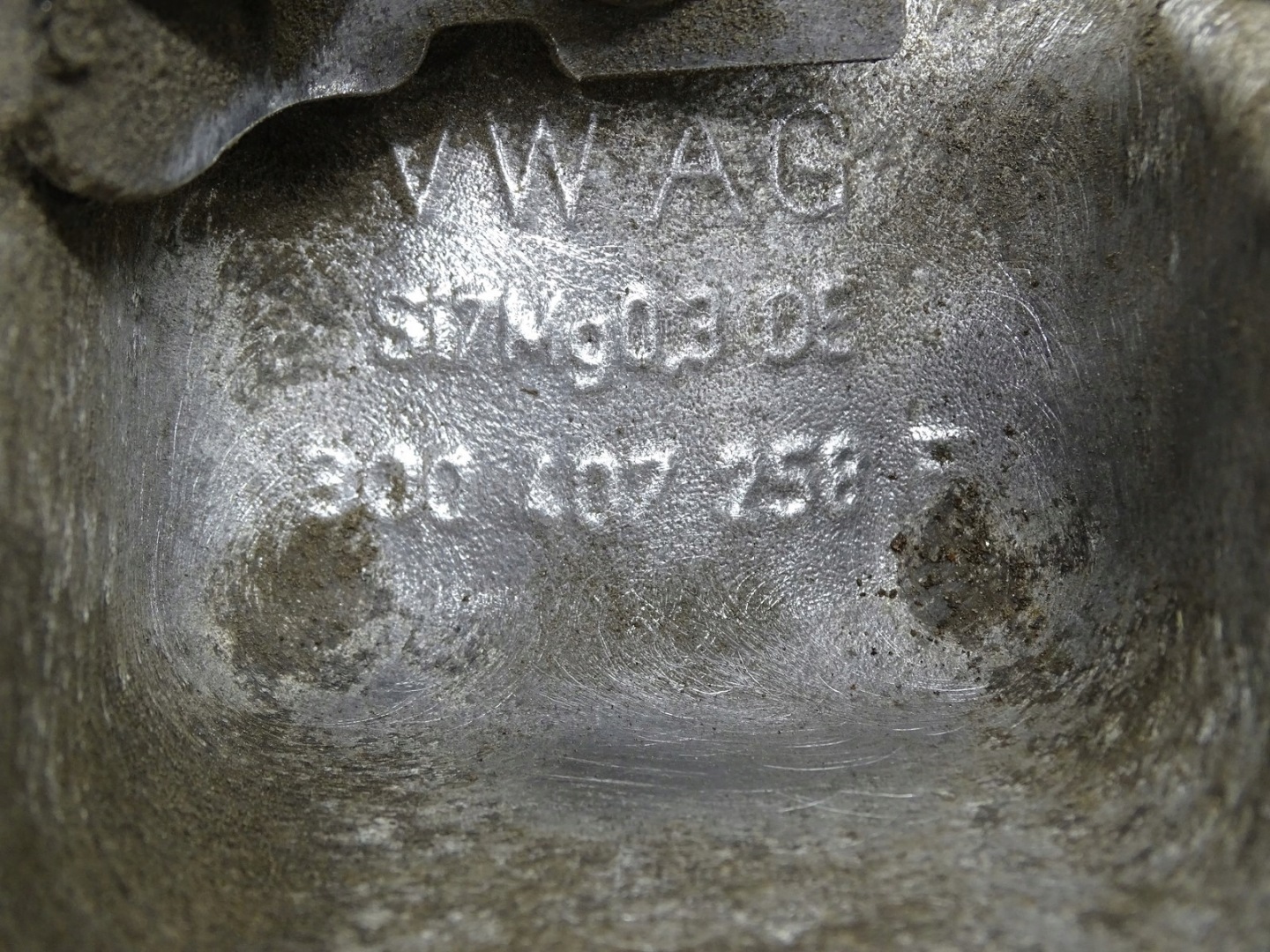 swing right right front front 2.0 TFSI S3 8P 265KM