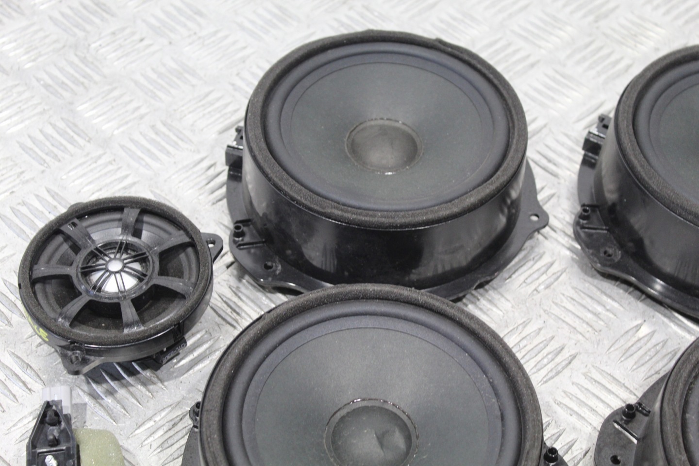 speakers speaker MERIDIAN JAGUAR F-PACE X761