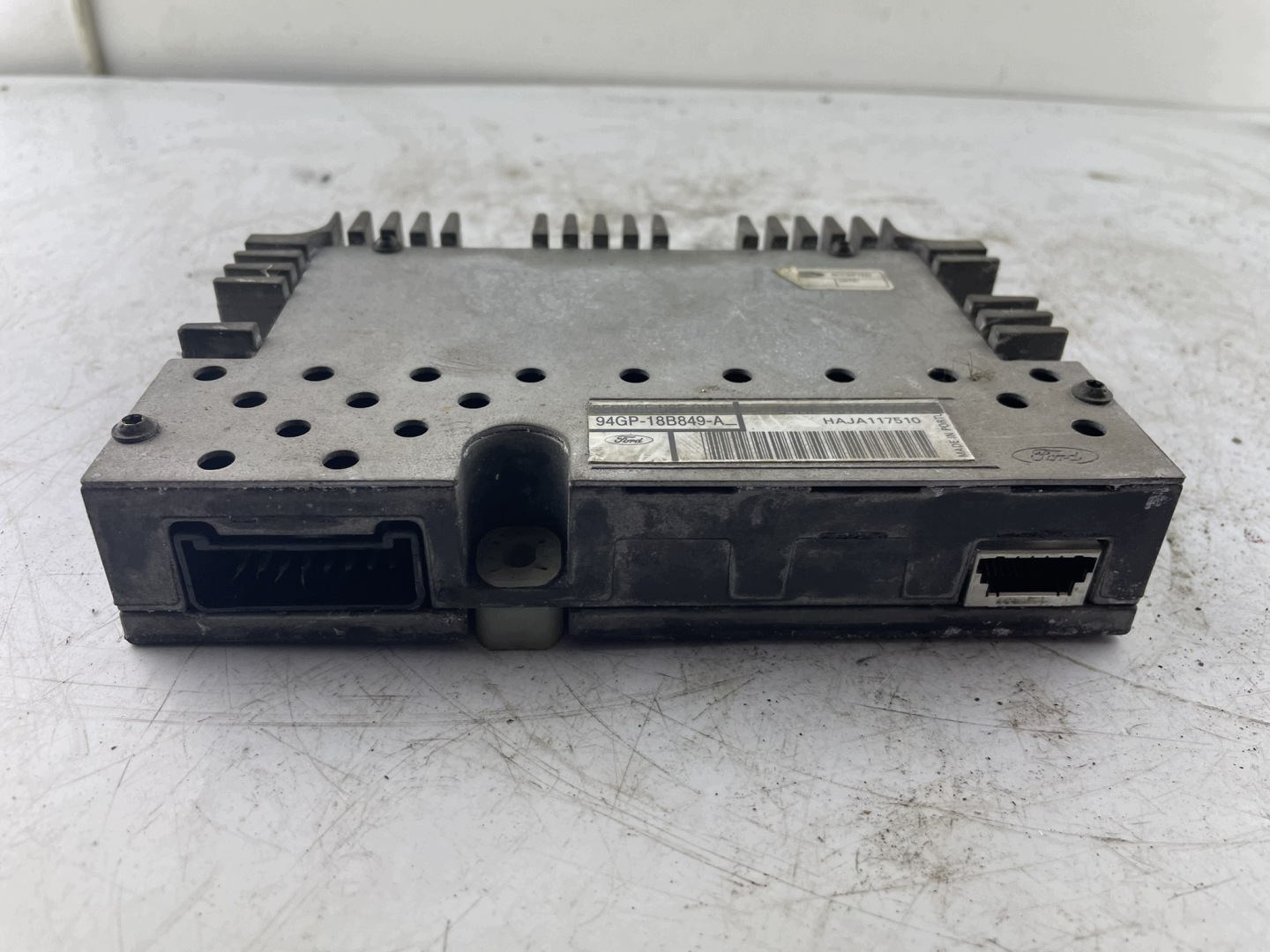amplifier audio 94GP-18B849-A 94AP 18T806 AA VW Sharan