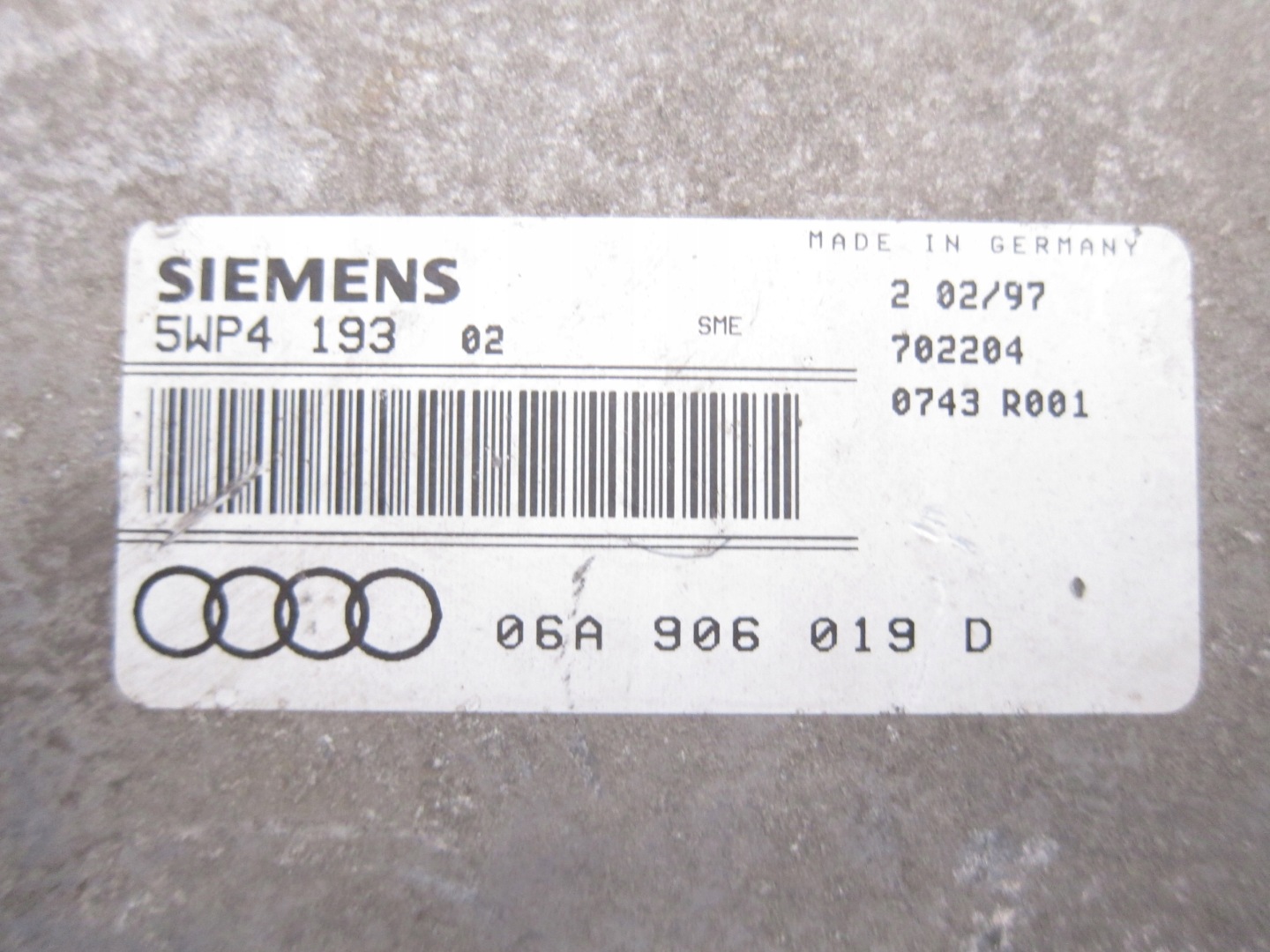 control unit of the engine AUDI A3 8L 1.6B 5WP419302 06A906019D