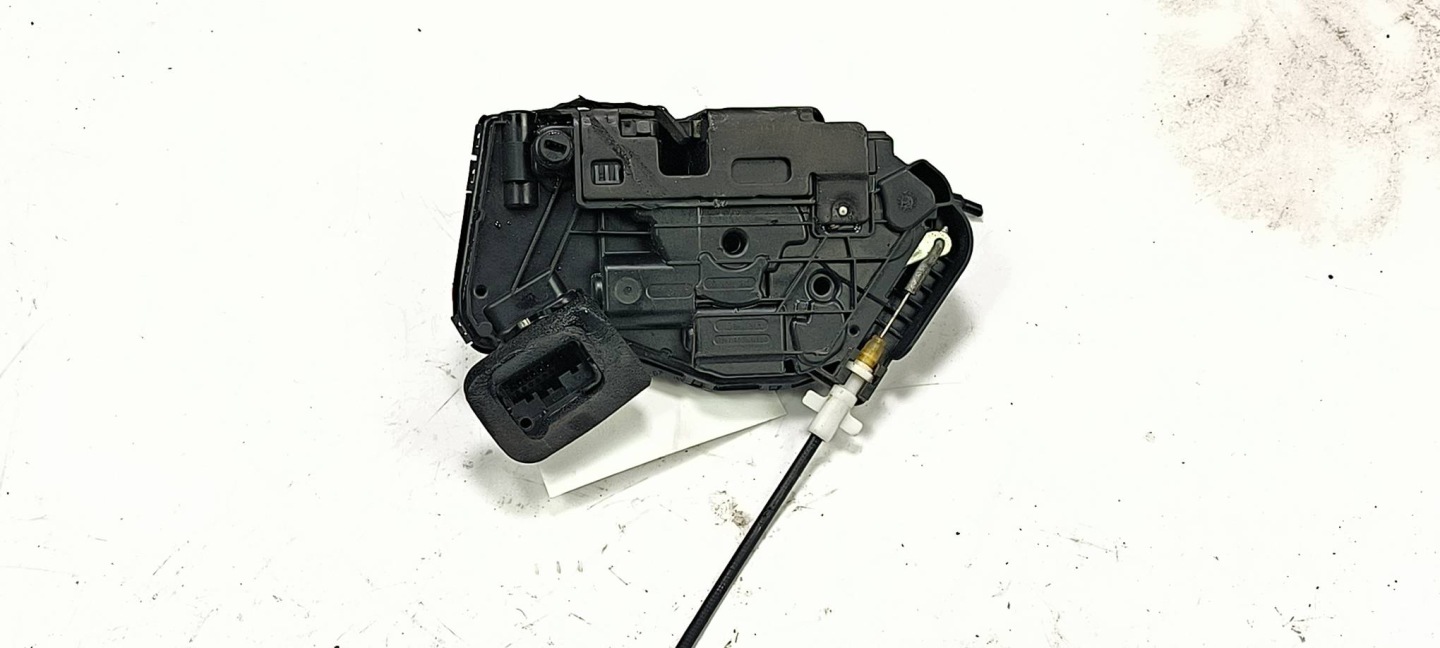 lock door right rear part 5TA839016E SKODA RAPID
